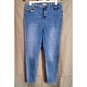 Forever 21 hi-rise skinny jeans